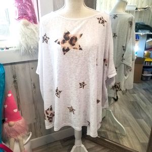 Oversized sweater/pullover~One size fits all